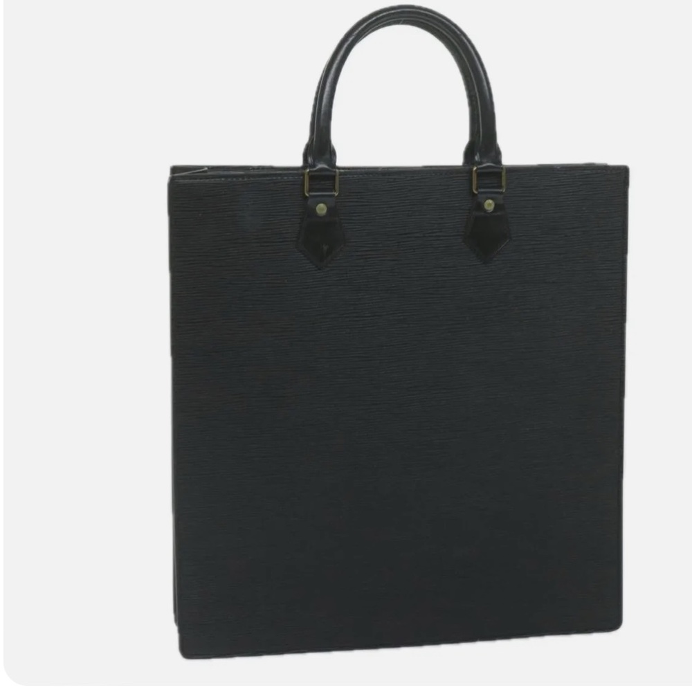 Louis Vuitton Sac Plat